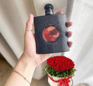عطر ادکلن ایو سن لورن بلک اپیوم Yves Saint Laurent Black opium (اورجینال)